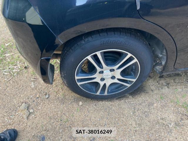 Honda FIT 2010-05 8457470-5