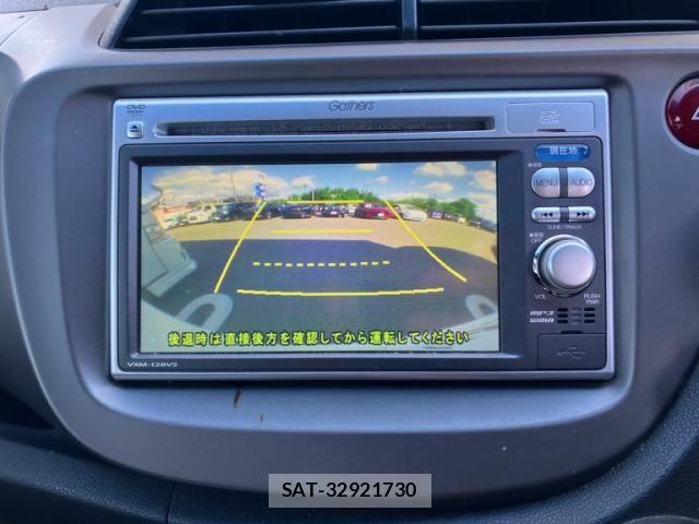 Honda FIT 2013-02 8485405-11