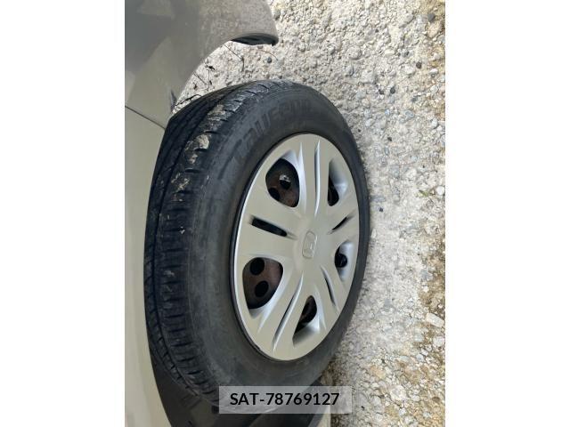 Honda FIT 2011-10 8485406-11
