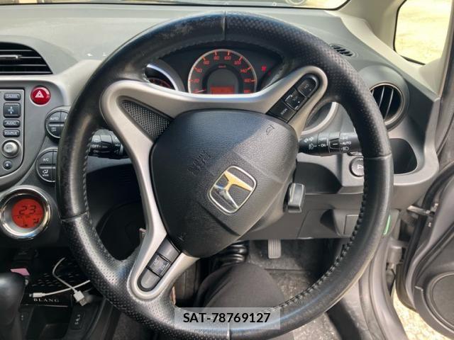 Honda FIT 2011-10 8485406-17