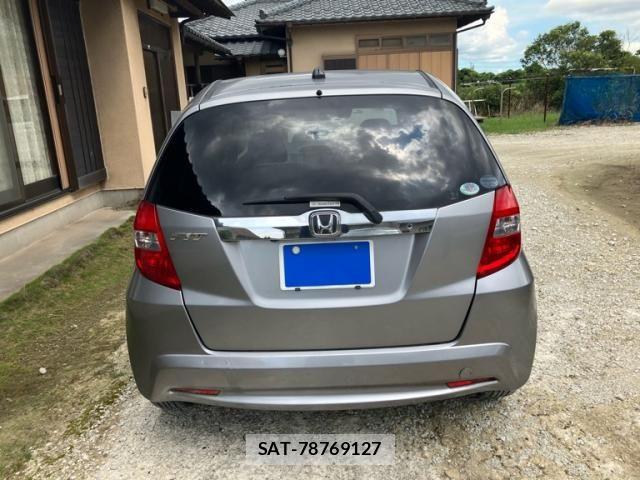 Honda FIT 2011-10 8485406-4