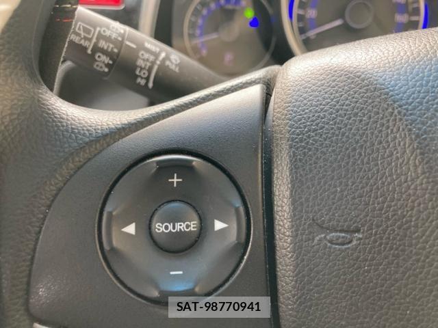 Honda FIT 2016-03 8485402-18
