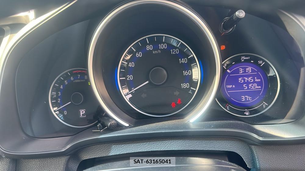 Honda FIT 2015-06 8448107-15