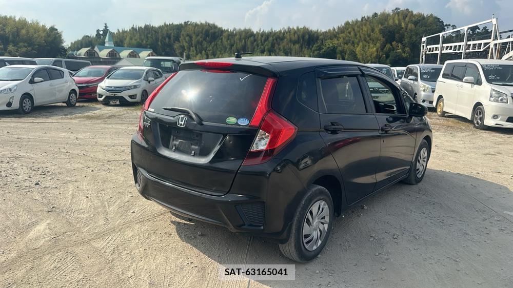 Honda FIT 2015-06 8448107-4