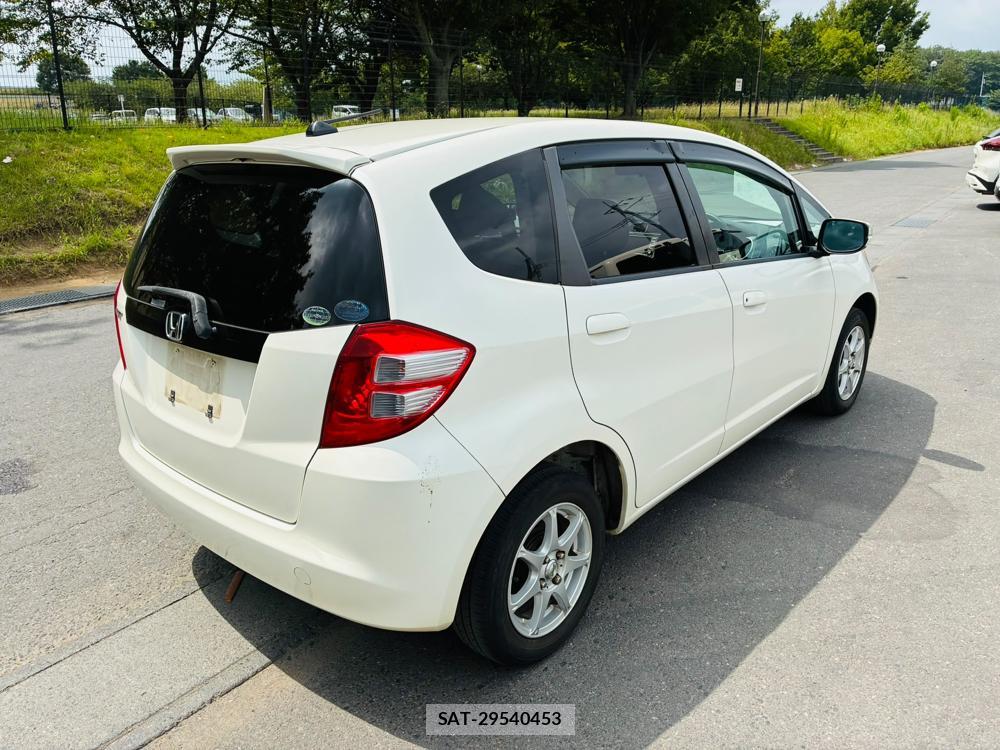 Honda FIT 2008-04 8363896-4