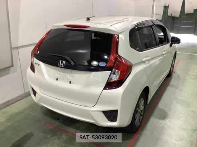 Honda FIT 2015-06 8461194-1