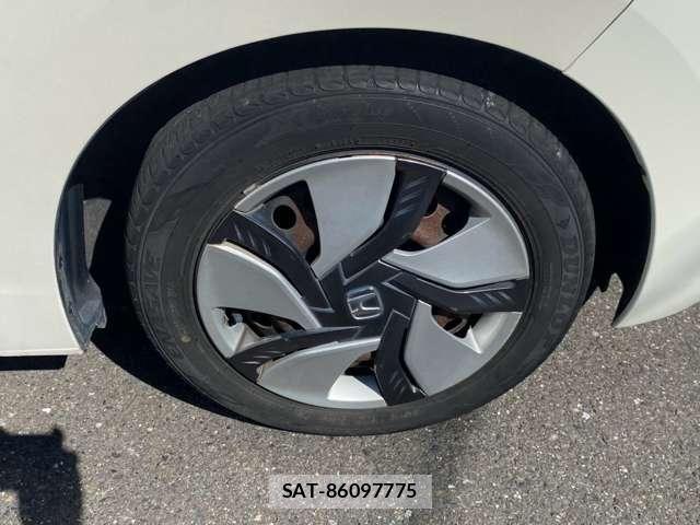 Honda FIT 2013-11 8524867-19
