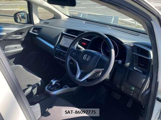 Honda FIT 2013-11 8524867-20