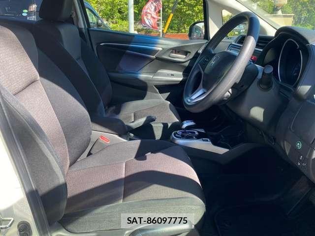 Honda FIT 2013-11 8524867-21
