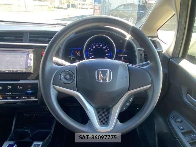 Honda FIT 2013-11 8524867-8