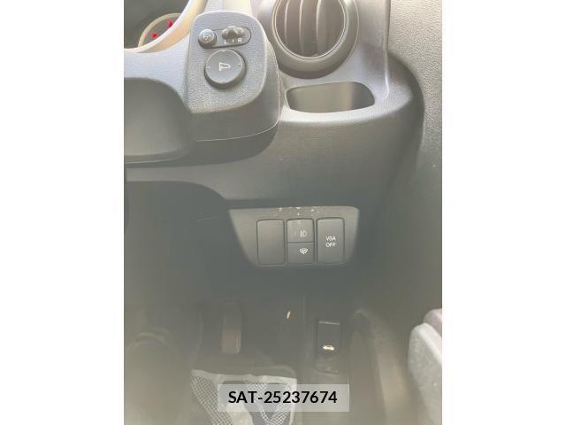 Honda FIT 2010-03 8524868-18