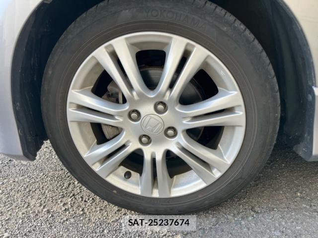 Honda FIT 2010-03 8524868-25