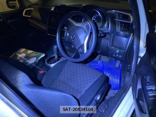 Honda FIT 2014-11 8524865-9