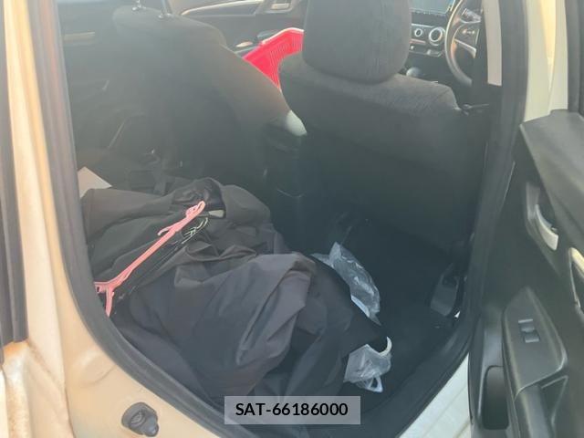 Honda FIT 2014-03 8524866-13