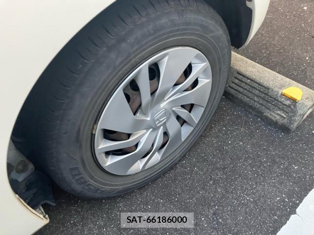 Honda FIT 2014-03 8524866-7