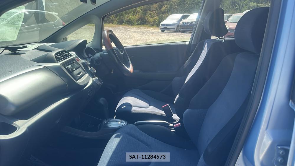 Honda FIT 2010-02 8414985-10
