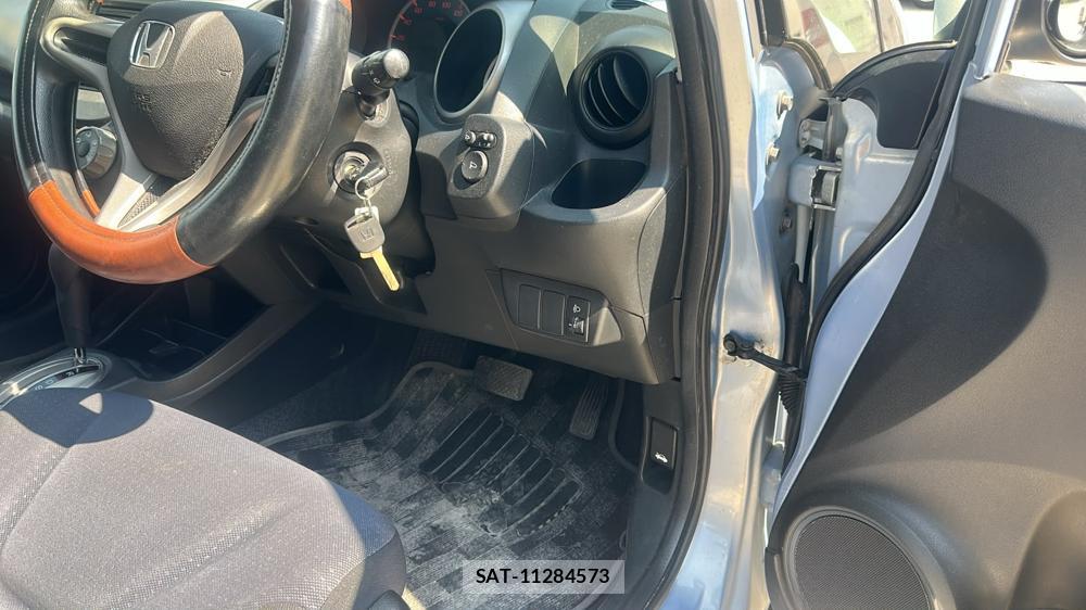 Honda FIT 2010-02 8414985-16