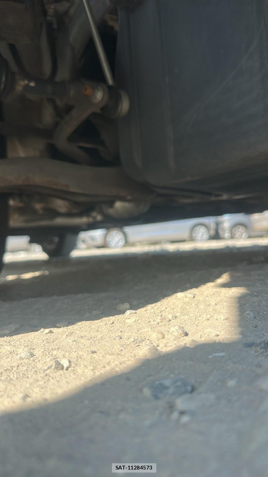 Honda FIT 2010-02 8414985-29