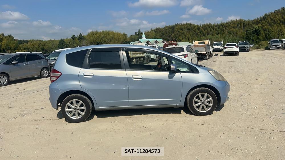 Honda FIT 2010-02 8414985-5