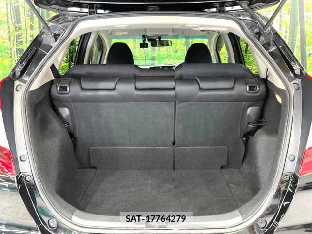 Honda FIT 2018-02 8524863-10