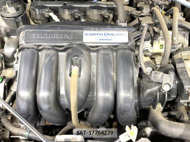 Honda FIT 2018-02 8524863-18