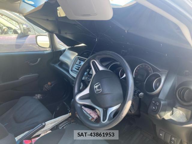 Honda FIT 2009-11 8524872-11