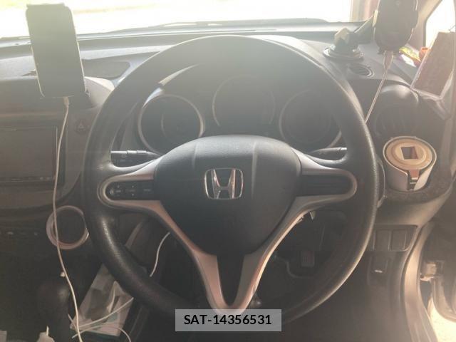 Honda FIT 2010-05 8561913-12