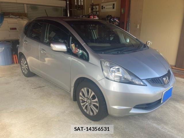 Honda FIT 2010-05 8561913-1