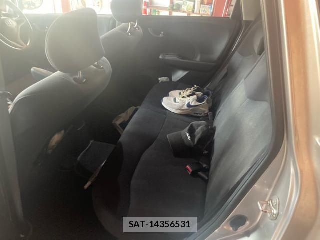 Honda FIT 2010-05 8561913-7