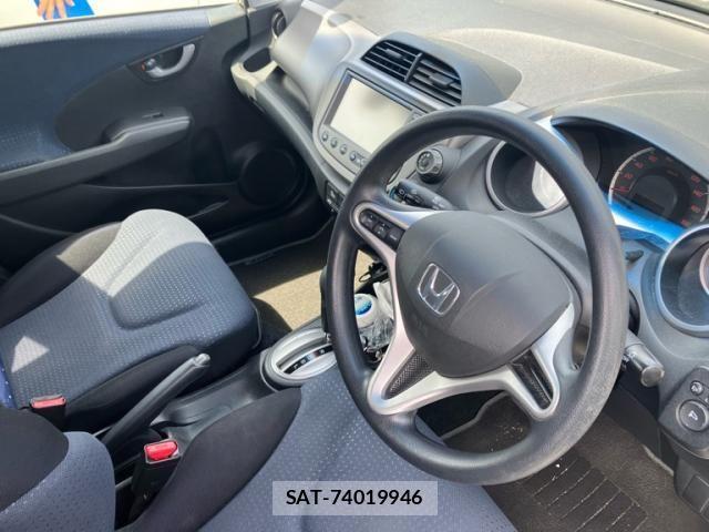 Honda FIT 2009-09 8561915-10