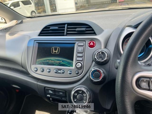 Honda FIT 2009-09 8561915-16