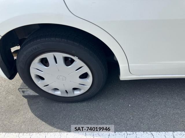 Honda FIT 2009-09 8561915-2