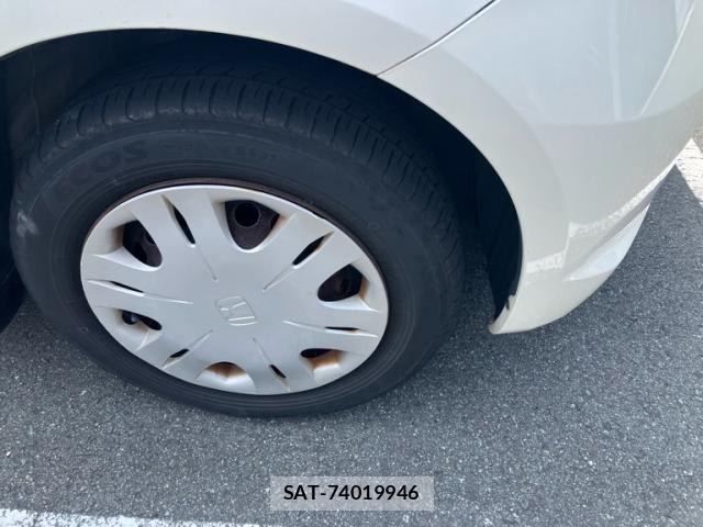 Honda FIT 2009-09 8561915-3