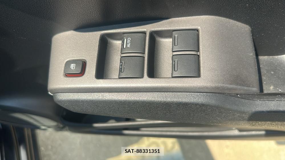 Honda FIT 2011-09 8448108-20