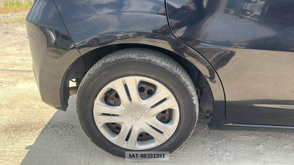 Honda FIT 2011-09 8448108-25