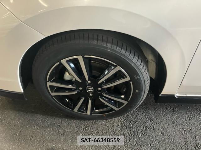 Honda FIT 2023-09 8561891-7