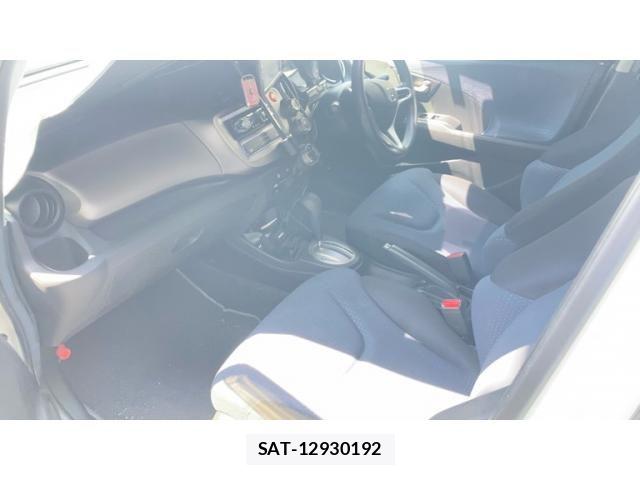 Honda FIT 2009-09 8561904-17