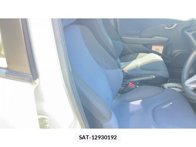 Honda FIT 2009-09 8561904-18