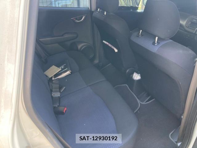 Honda FIT 2009-09 8561904-5