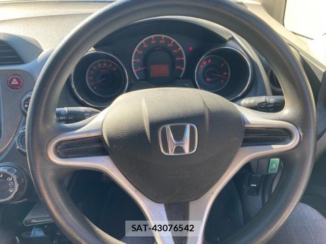 Honda FIT 2011-12 8561901-9