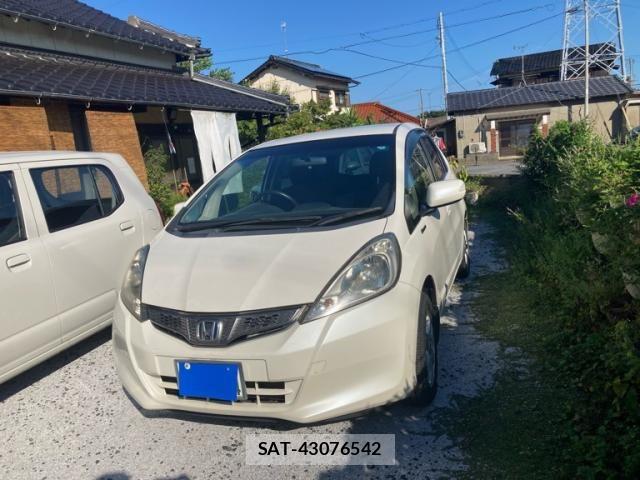 Honda FIT 2011-12 8561901-1