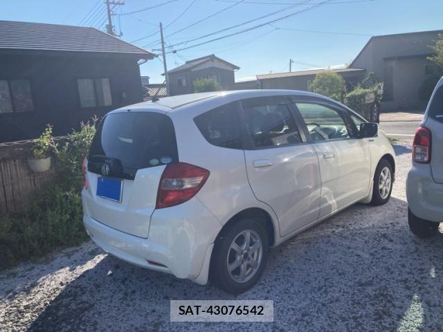 Honda FIT 2011-12 8561901-5