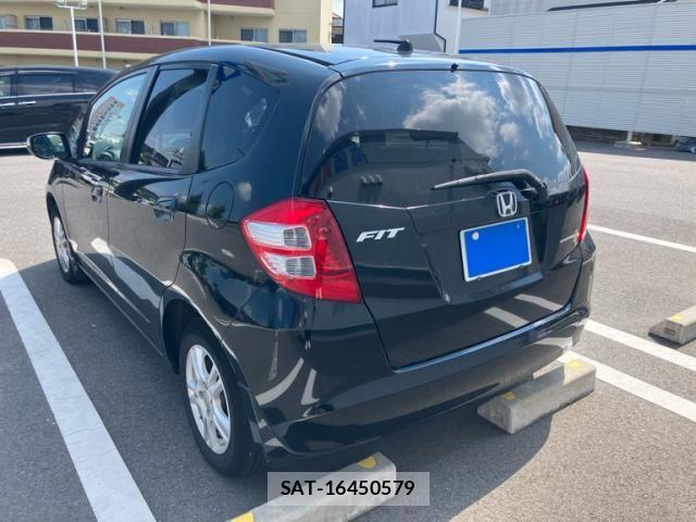 Honda FIT 2009-09 8561911-3