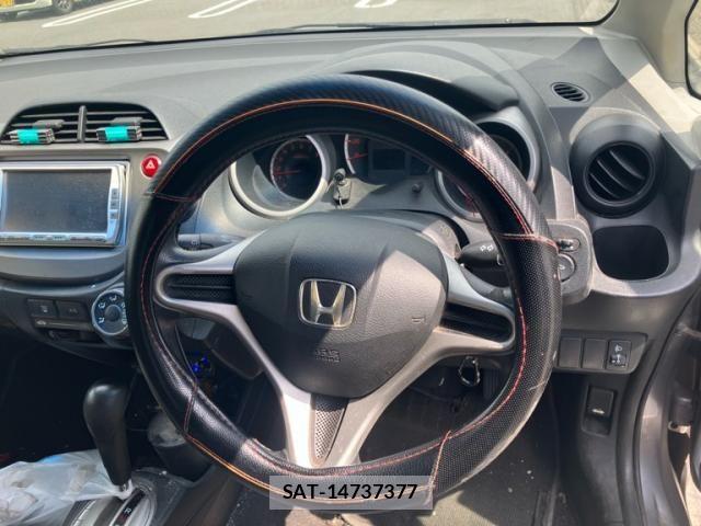Honda FIT 2009-07 8561906-17
