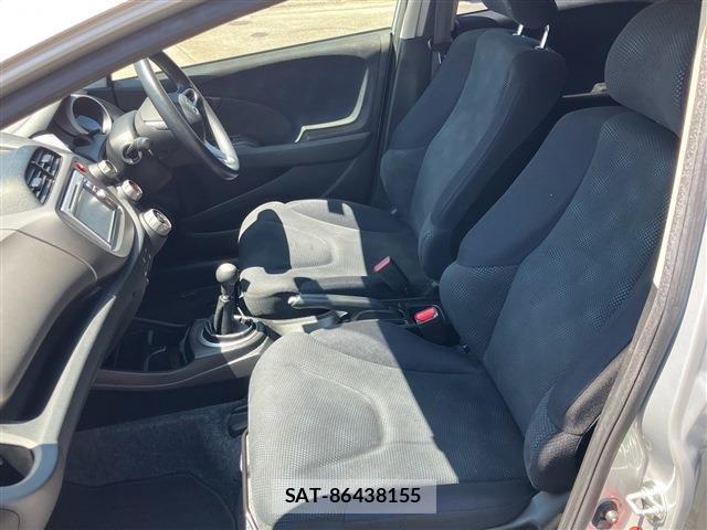 Honda FIT 2012-12 8561900-12