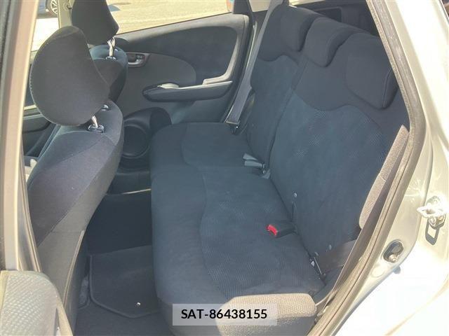 Honda FIT 2012-12 8561900-13