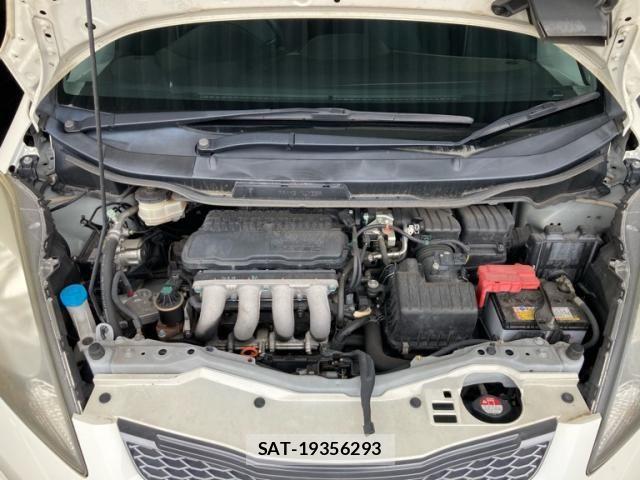 Honda FIT 2009-08 8561910-21