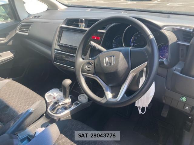 Honda FIT 2014-06 8561895-14