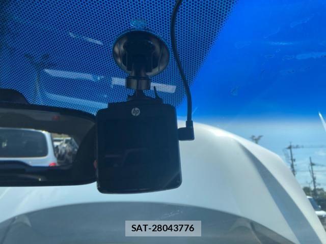 Honda FIT 2014-06 8561895-23