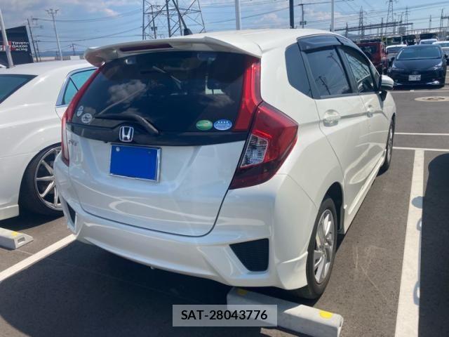 Honda FIT 2014-06 8561895-3